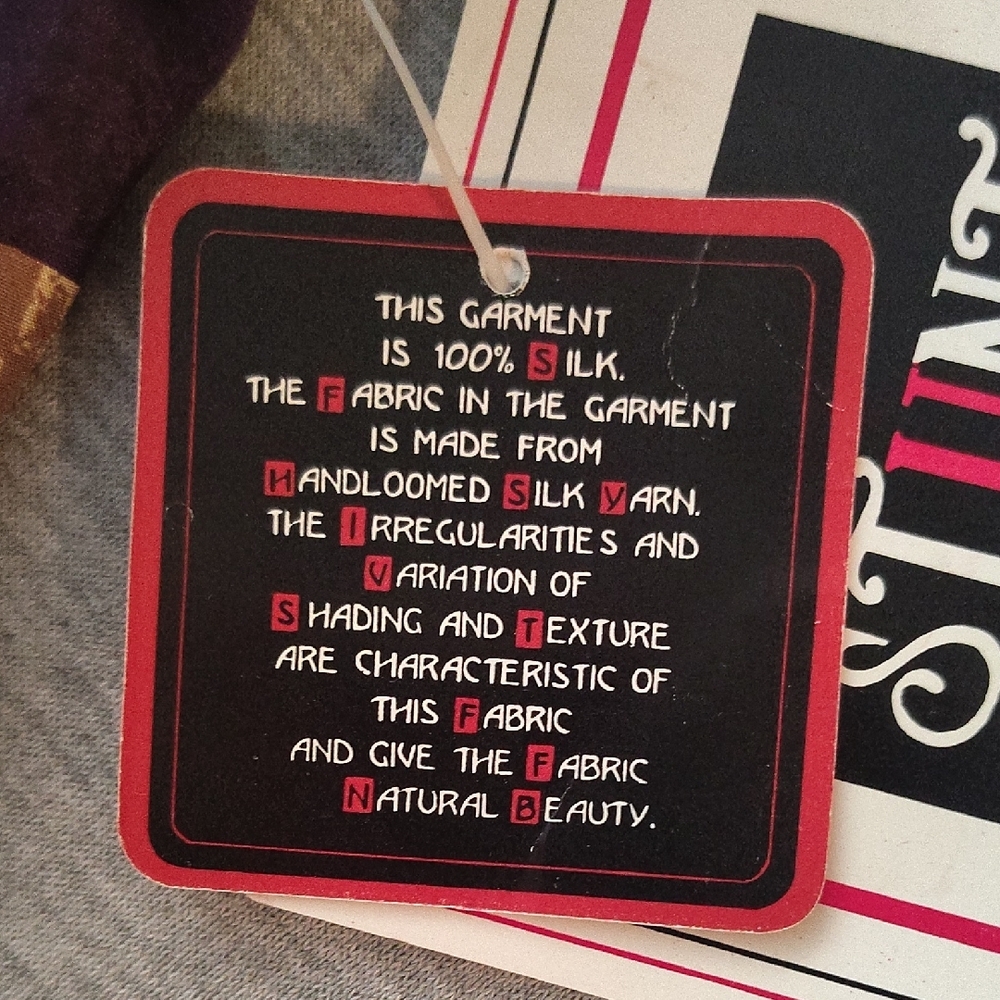 STUNT WOMEN'S **VINTAGE** BEAUTIFUL TANK TOP BLOUSE - Picture 6 of 13